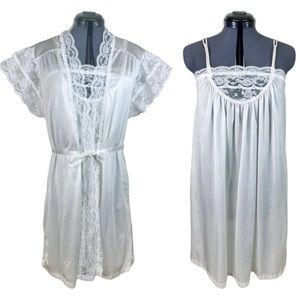 Vintage 1970s White Wedding Peignoir Set Negligee S Small 4 6 Babydoll Slip Robe